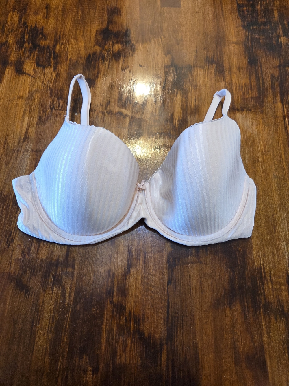 Body by Victoria's Secret Blush Pink Monochromatic Striped Push Up Bra Sz 38DD